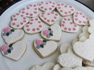 Hamur Şekeri Tarifi ve Malzemeleri