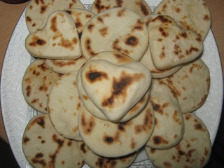 Kahvaltılık Hamur İşleri Tarifi ve Malzemeleri